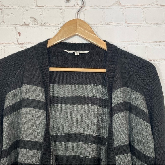 Jack Sweater Womens Size Large Black Red Gray Open Cardigan Striped NWT - Picture 2 of 13